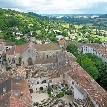 La Maison Sur La Place 3*