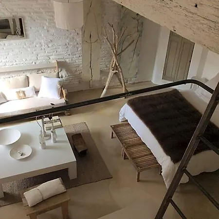 La Maison Sur La Place Nocleg ze śniadaniem