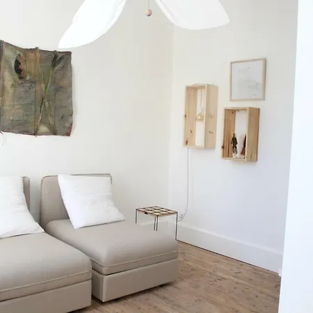 Bed & Breakfast La Maison Sur La Place Penne-dʼAgenais