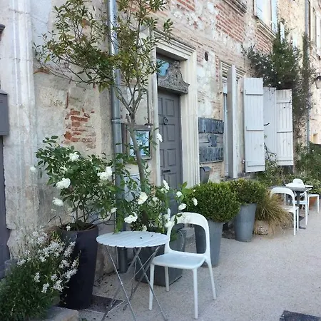 Bed & Breakfast La Maison Sur La Place