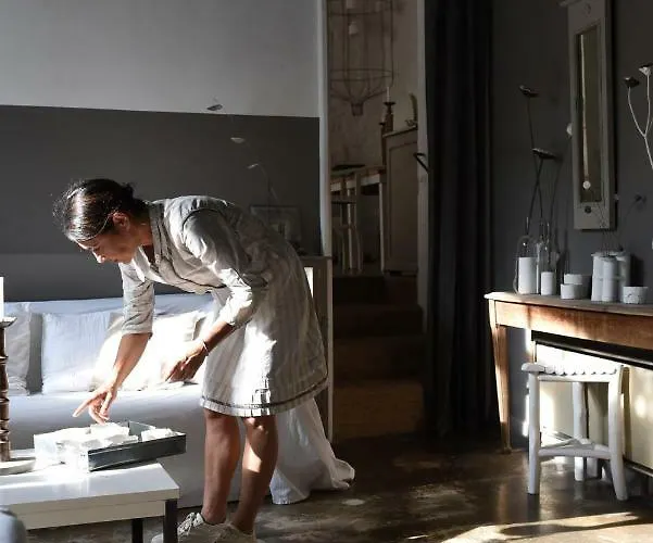 La Maison Sur La Place